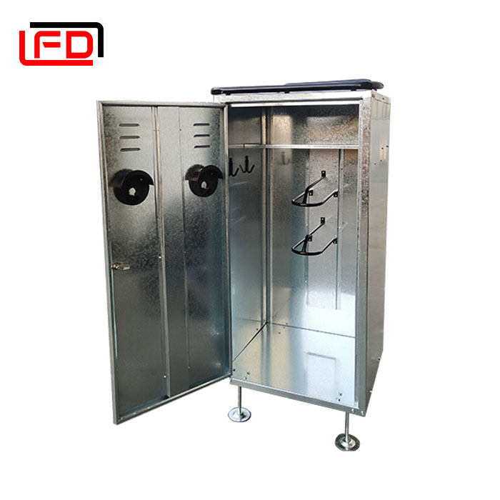 Manufacturer Steel Horse Cabinet Saddle Box Tack Locker Portable Horse Tack Box Horse Tack Saddle Storage Box
